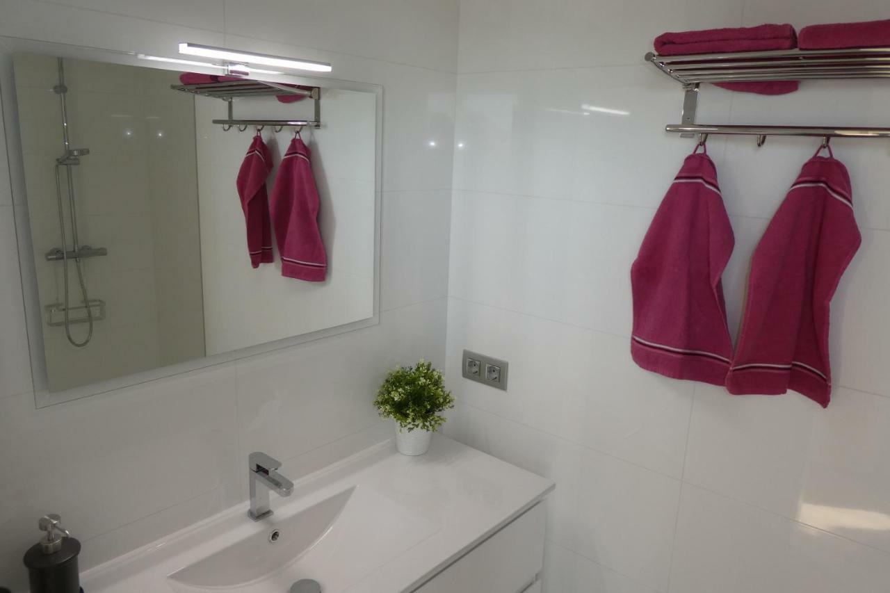 Appartement Plage Salata Rosas Екстериор снимка