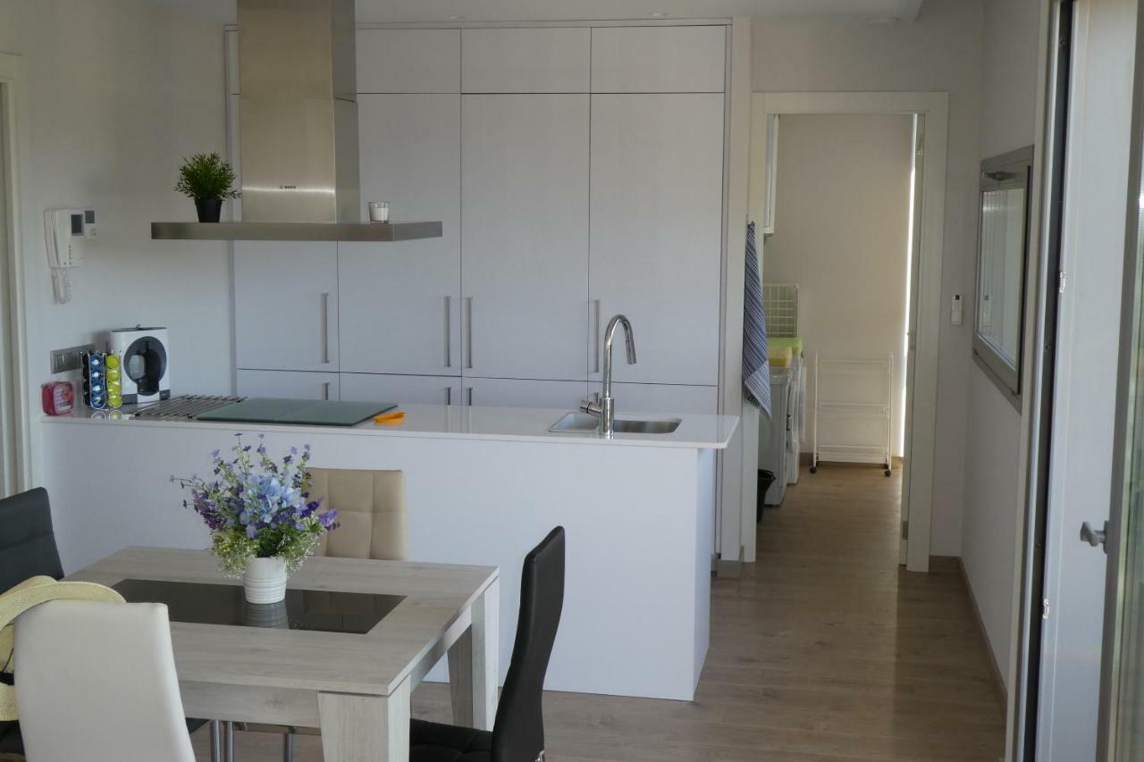 Appartement Plage Salata Rosas Екстериор снимка